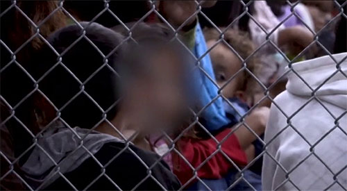 Niños inmigrantes separados de sus padres y metidos en jaulas en EEUU No puedo volver a mi país sin mi hijo